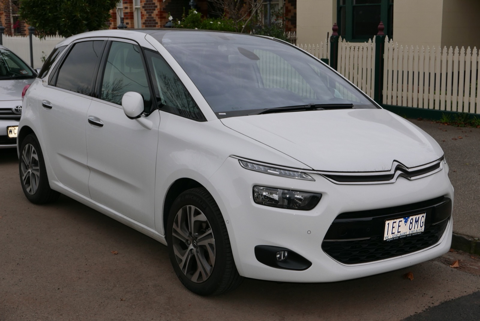 Citroen C4 Picasso press photo