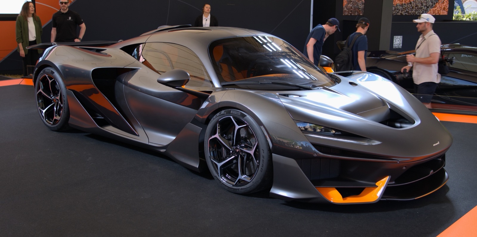 McLaren W1 press photo