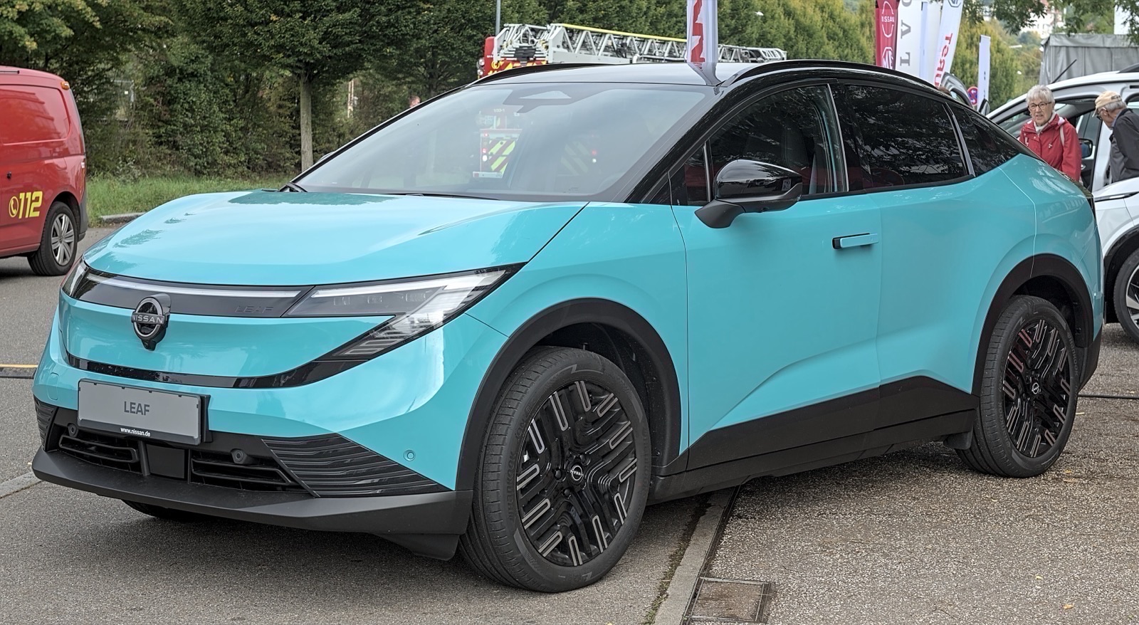 Nissan Leaf press photo