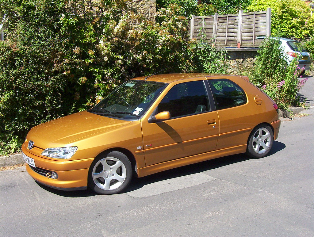 Peugeot 306 GTi-6 press photo
