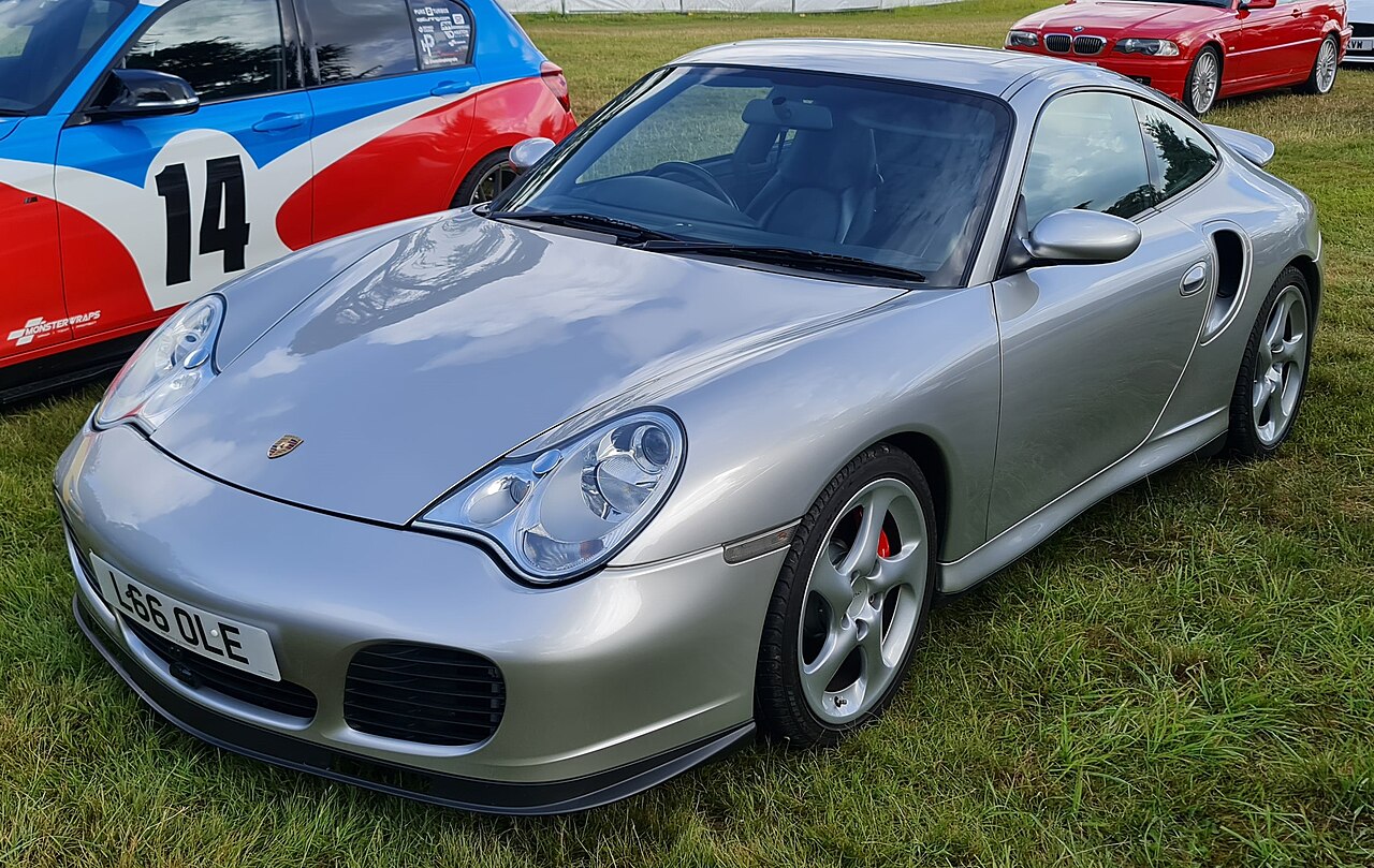 Porsche 911 Turbo 992 Turbo