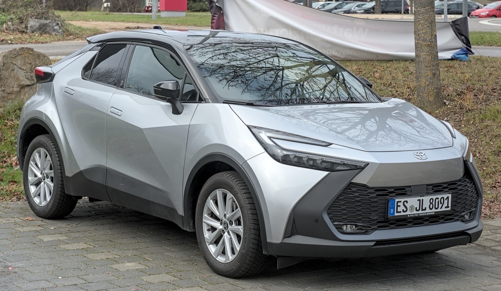 Toyota C-HR press photo
